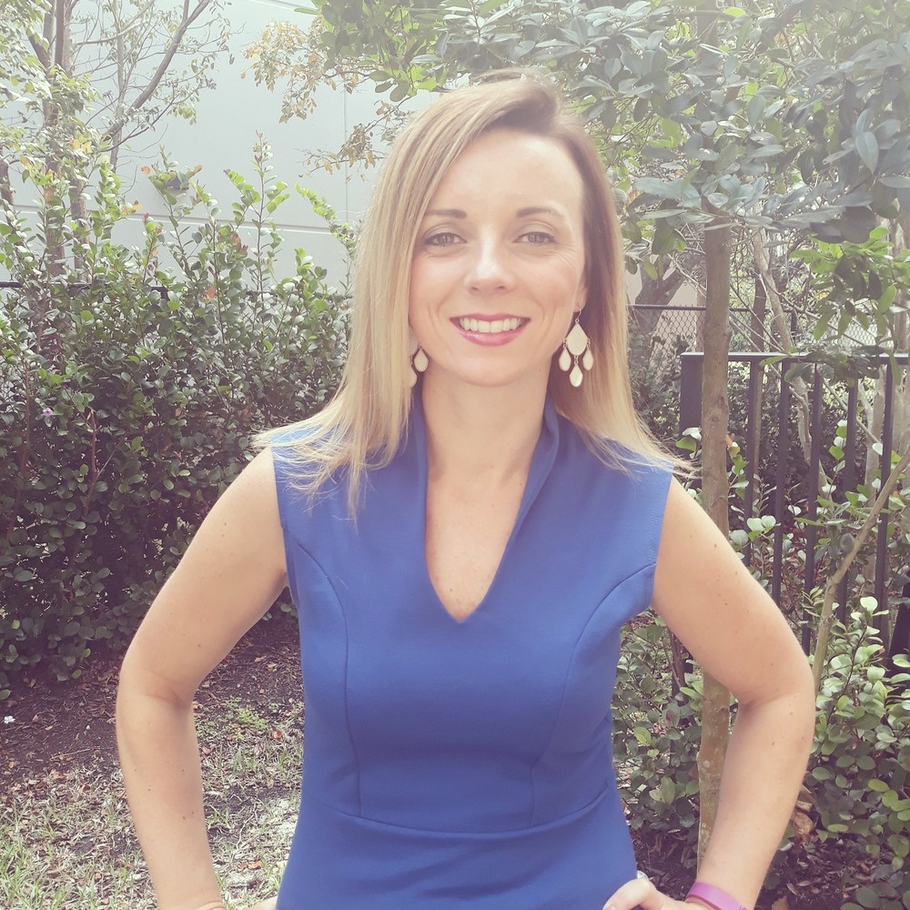 Meet your Posher, Holly-lynn